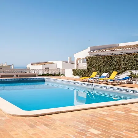 #084 Spacious Seaview With Ac, Pool And Garden Apartment Albufeira