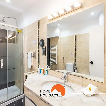 #084 Spacious Seaview With Ac, Pool And Garden Apartment