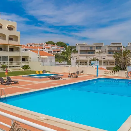 #084 Spacious Seaview With Ac, Pool And Garden Apartment